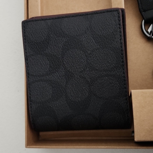 Coach Mens Wallet all over print and key chain ONLY FROM BOX SET NWT - Picture 5 of 15